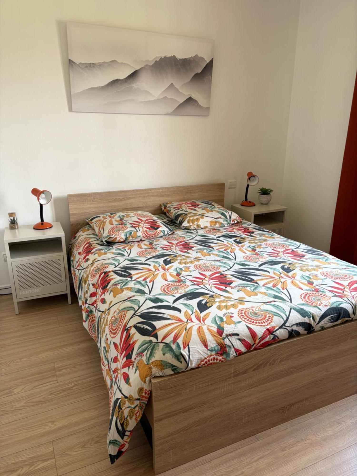 Agreable 2 Pieces Au Coeur De Thones Apartment Exterior photo